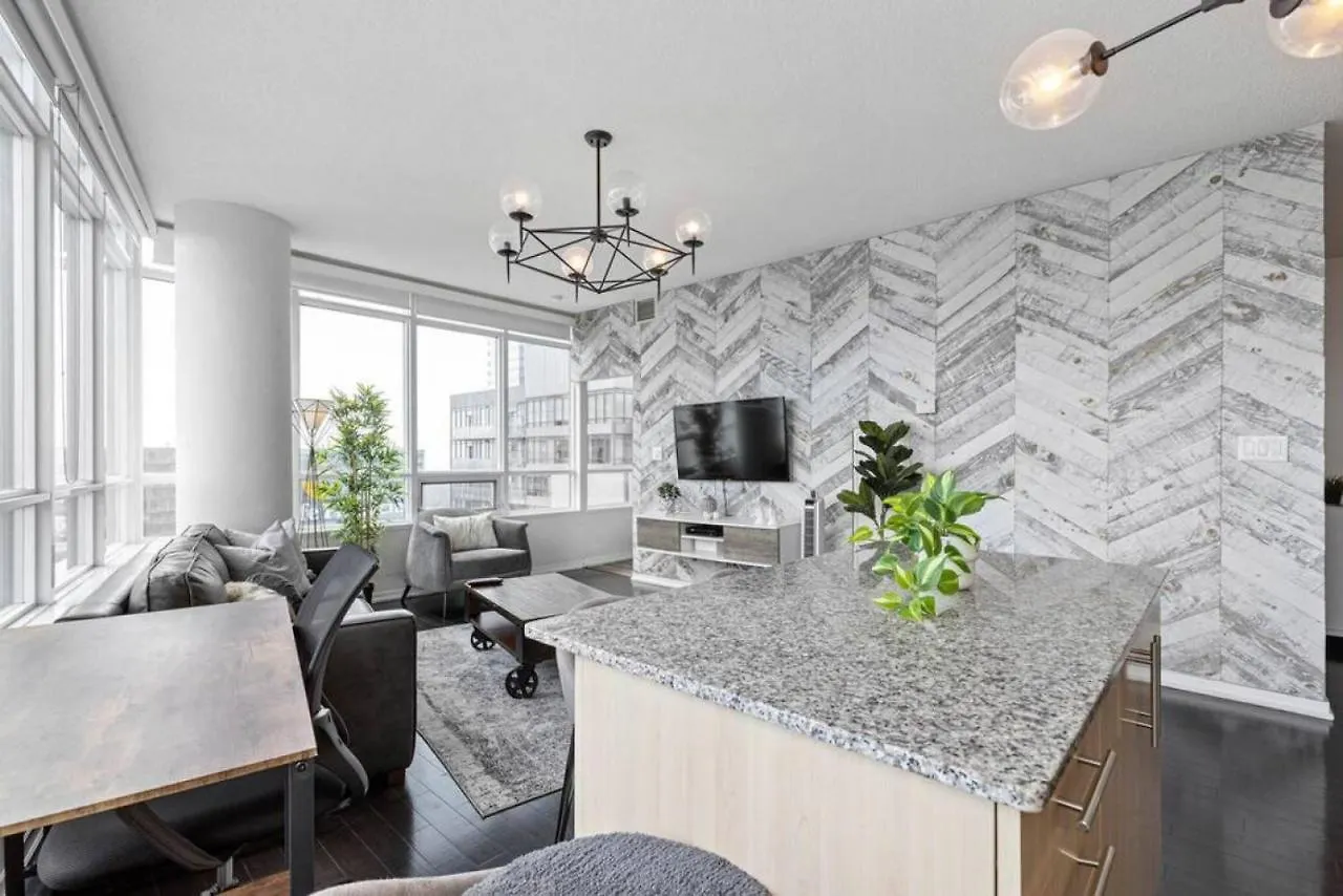Skyline Waterfront 2Br Plus 2Ba Wparking Near Mtcc Toronto Сasa de vacaciones